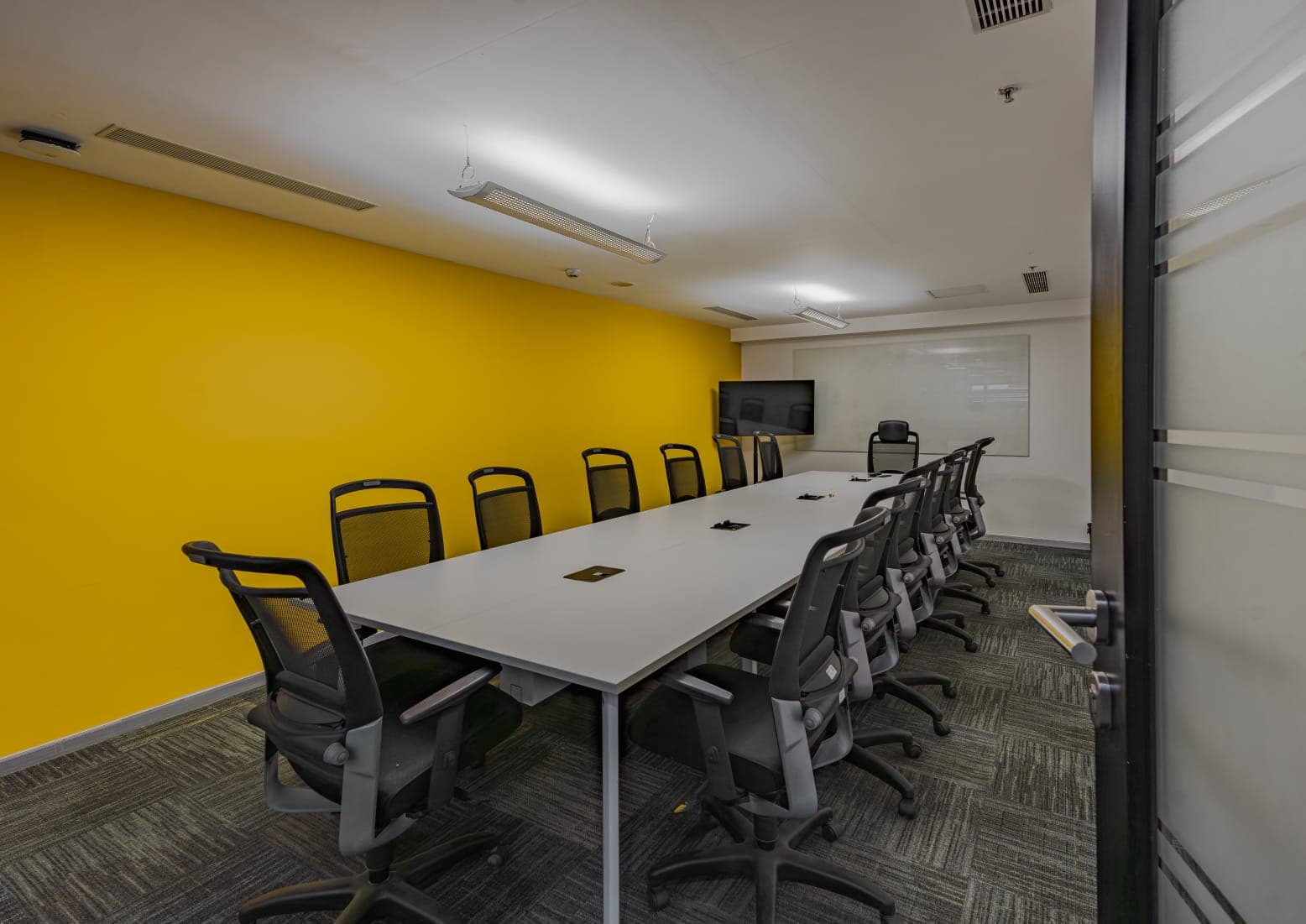 Cove premium workspace for Spaces That Adapt